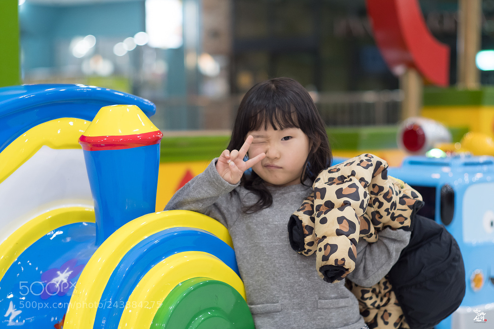 Fujifilm X-T2 sample photo. Wink~ photography