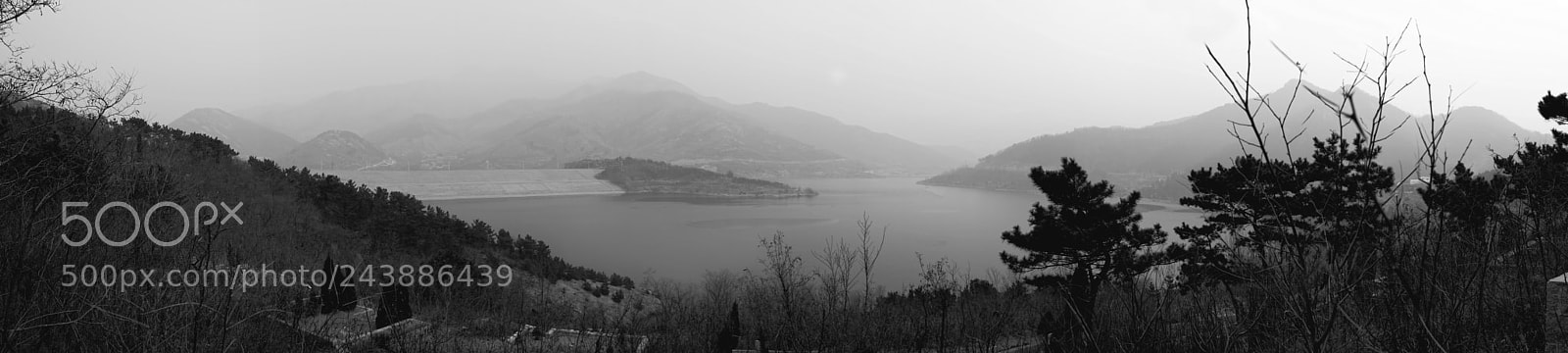 Fujifilm X70 sample photo. Title photography