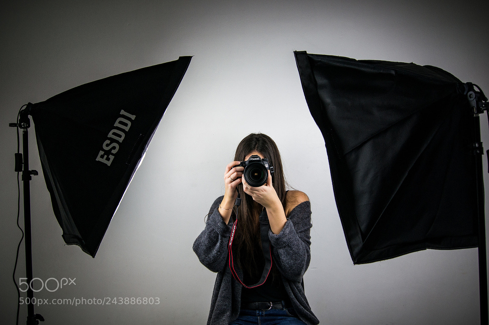 Sony SLT-A55 (SLT-A55V) sample photo. Backstage photography