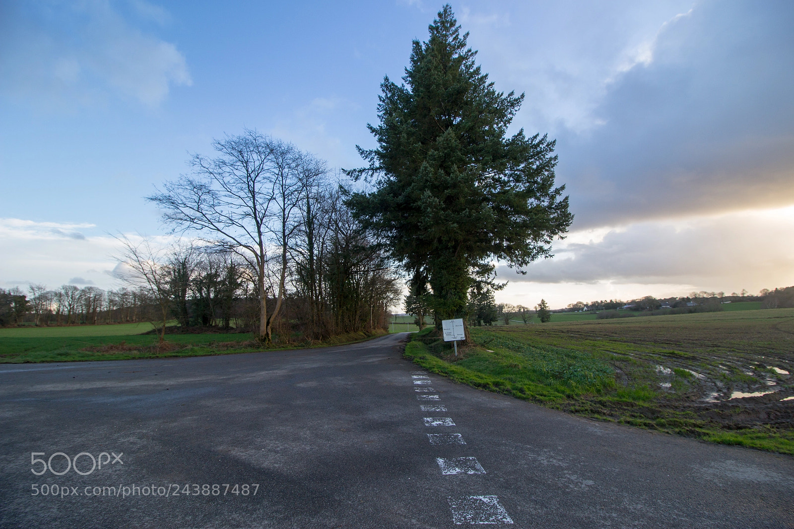 Canon EOS 100D (EOS Rebel SL1 / EOS Kiss X7) sample photo. A la crois e photography