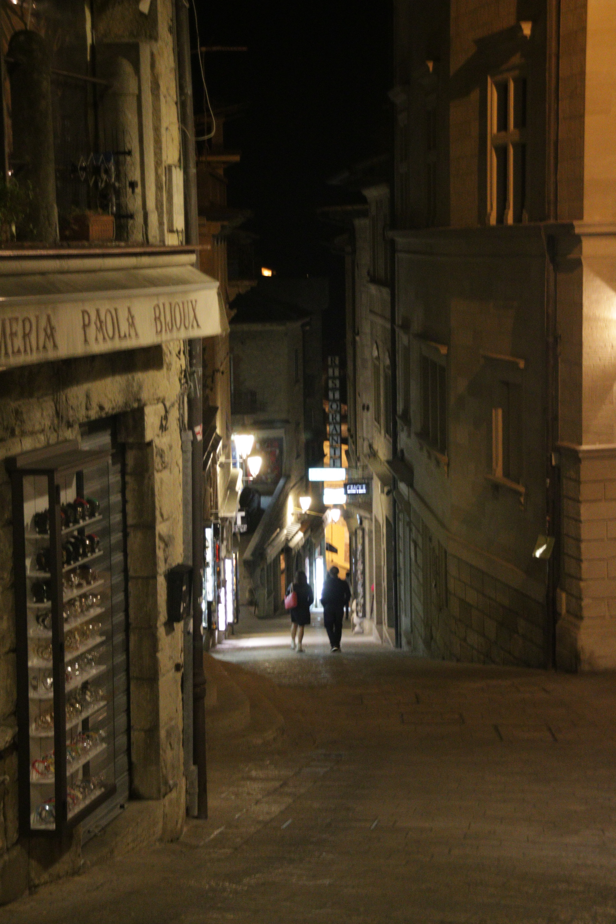 Sigma 18-200mm f/3.5-6.3 DC OS sample photo. Streets after dark 2 photography