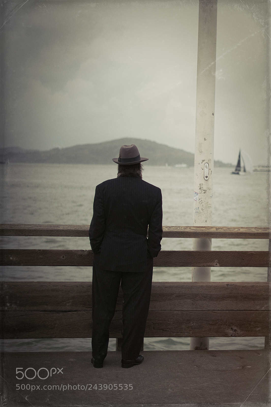 Fujifilm X-T2 sample photo. Contemplation photography