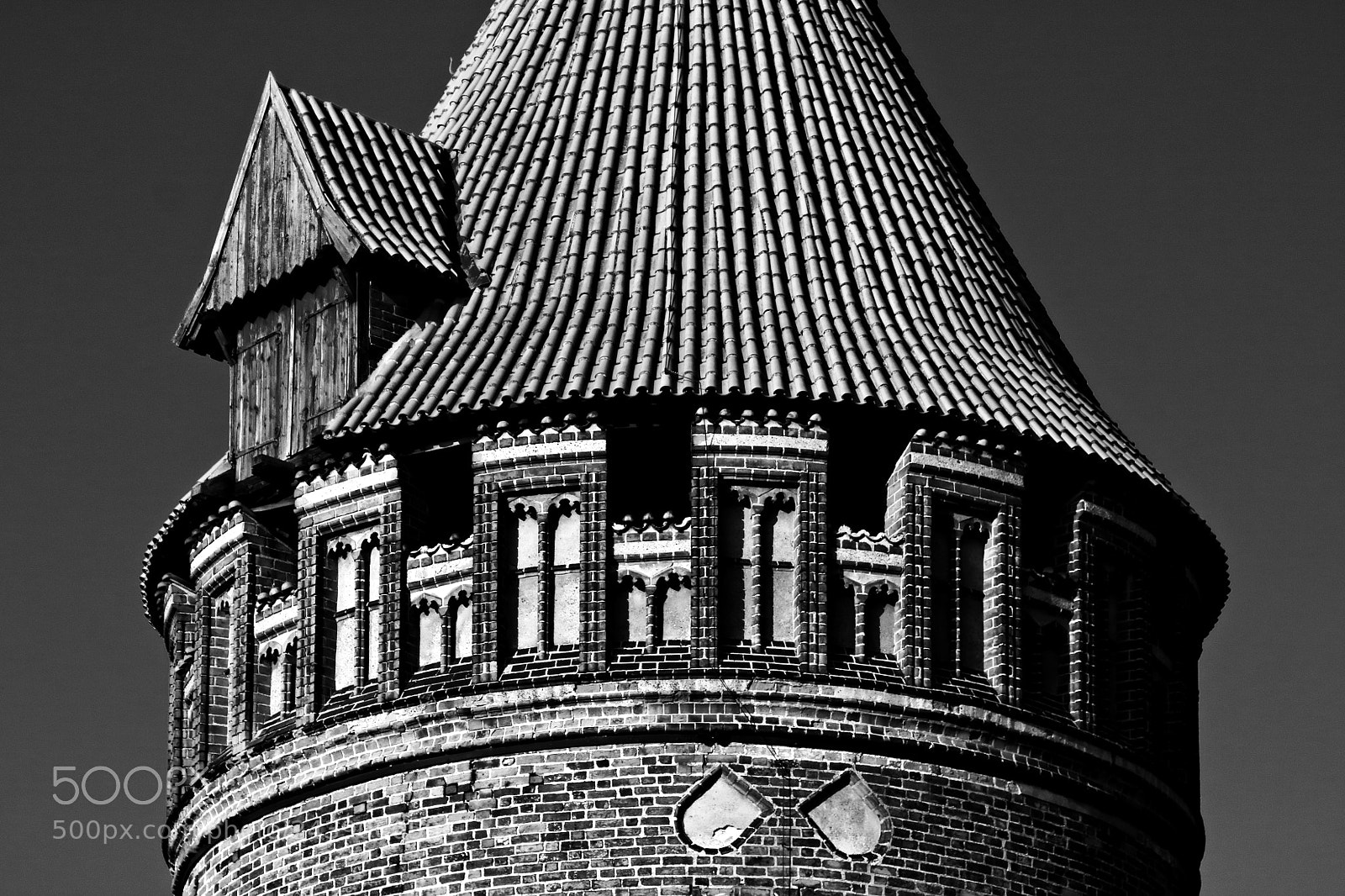 Canon EOS 760D (EOS Rebel T6s / EOS 8000D) sample photo. Old tower photography