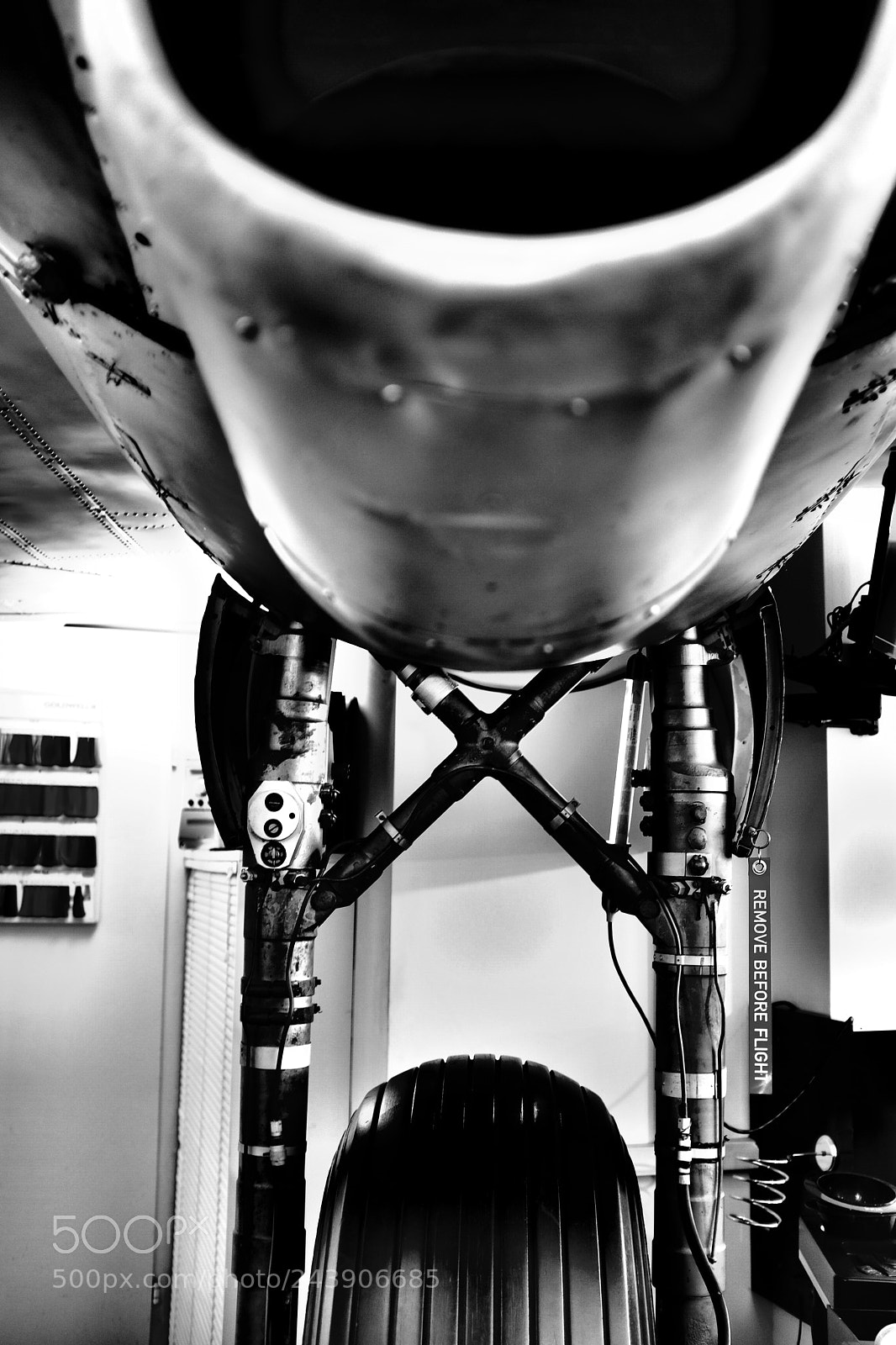Fujifilm X100T sample photo. Douglas dc-3 #douglasaircraft #douglasaircraftcomp ... photography