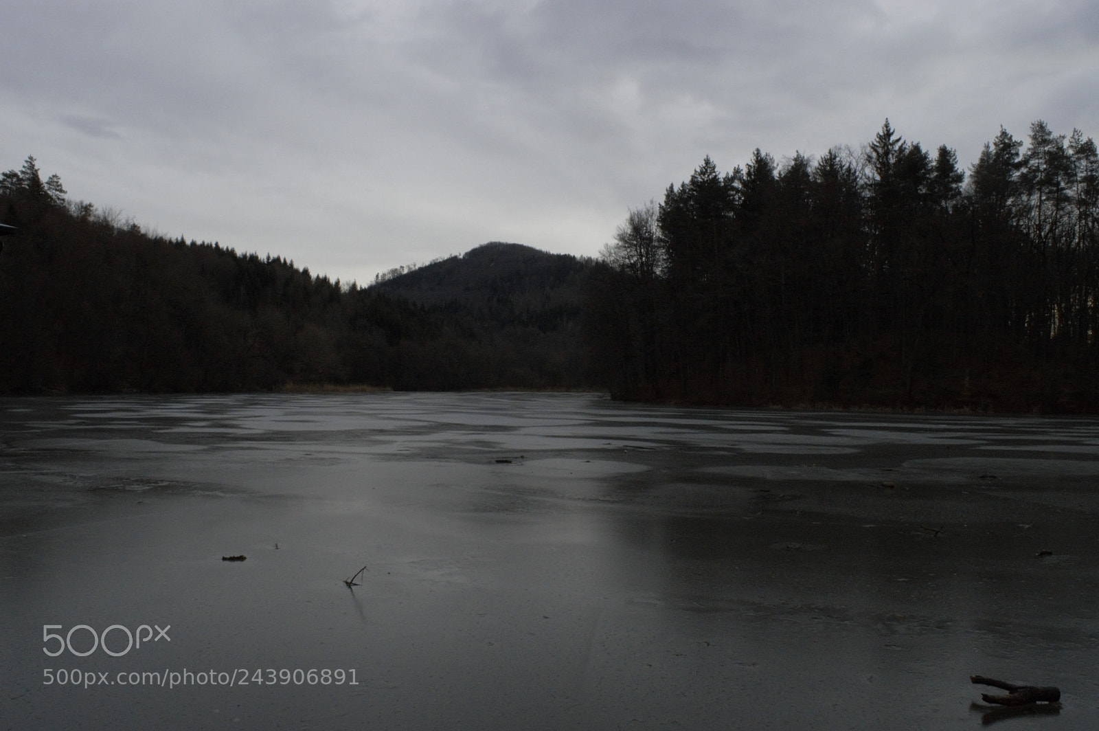 Nikon D3200 sample photo. Frozen lake photography