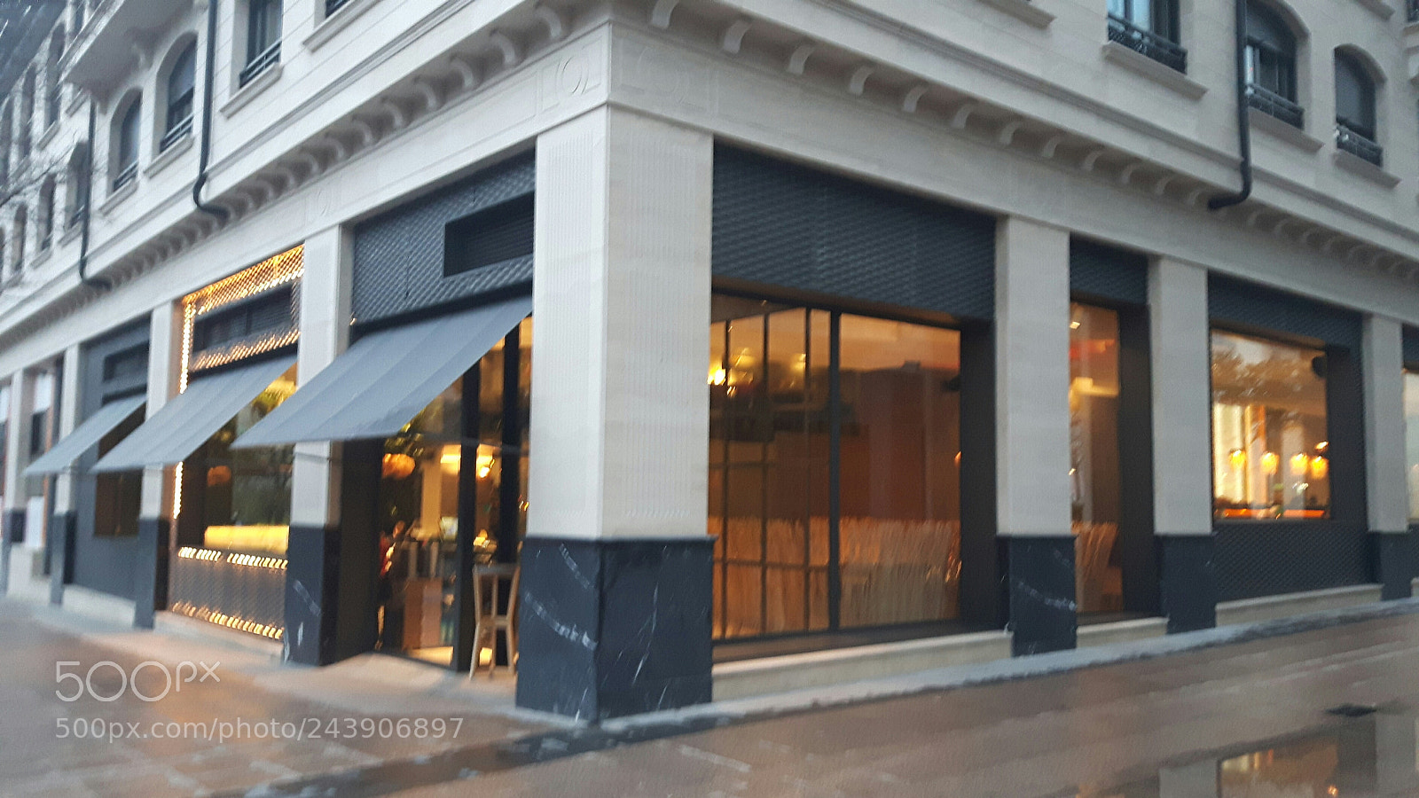 Samsung Galaxy S5 Neo sample photo. El restaurante de la photography