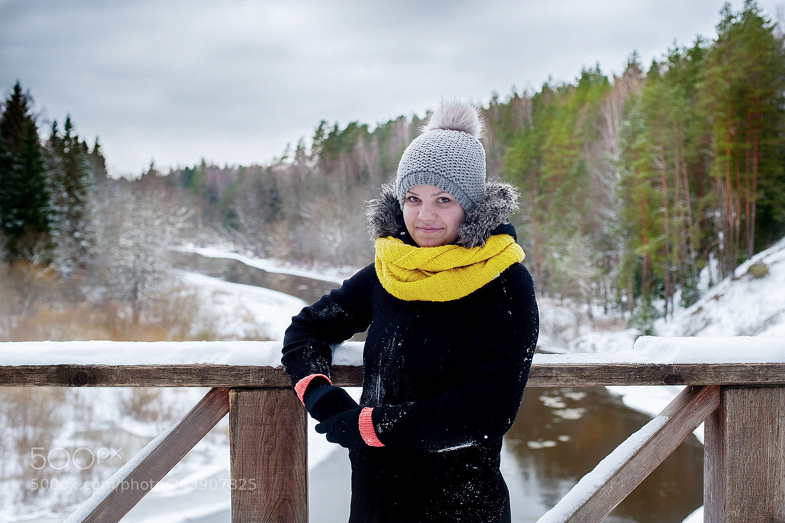 Nikon D3 sample photo. Girl on the bridge photography