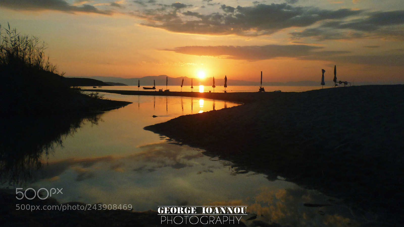 Sony Alpha DSLR-A200 sample photo. Into paradise photography