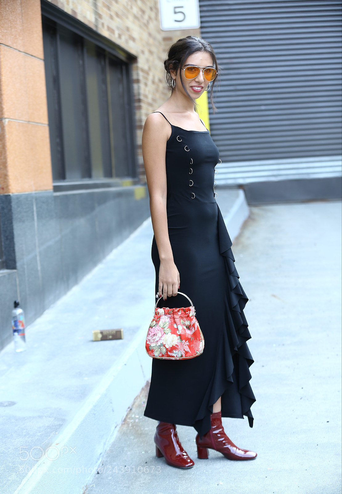 Canon EOS-1D X sample photo. Street style nyfw 2017 photography