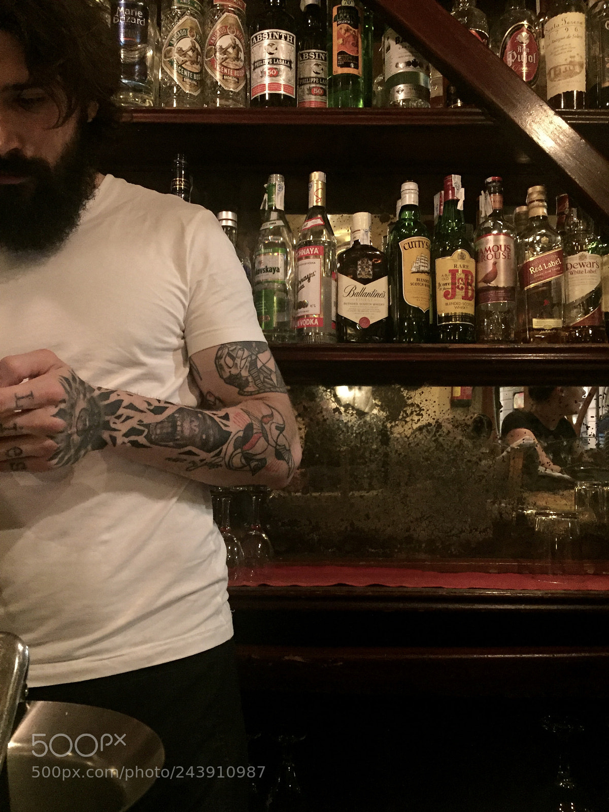 Apple iPhone 6 sample photo. Barman photography