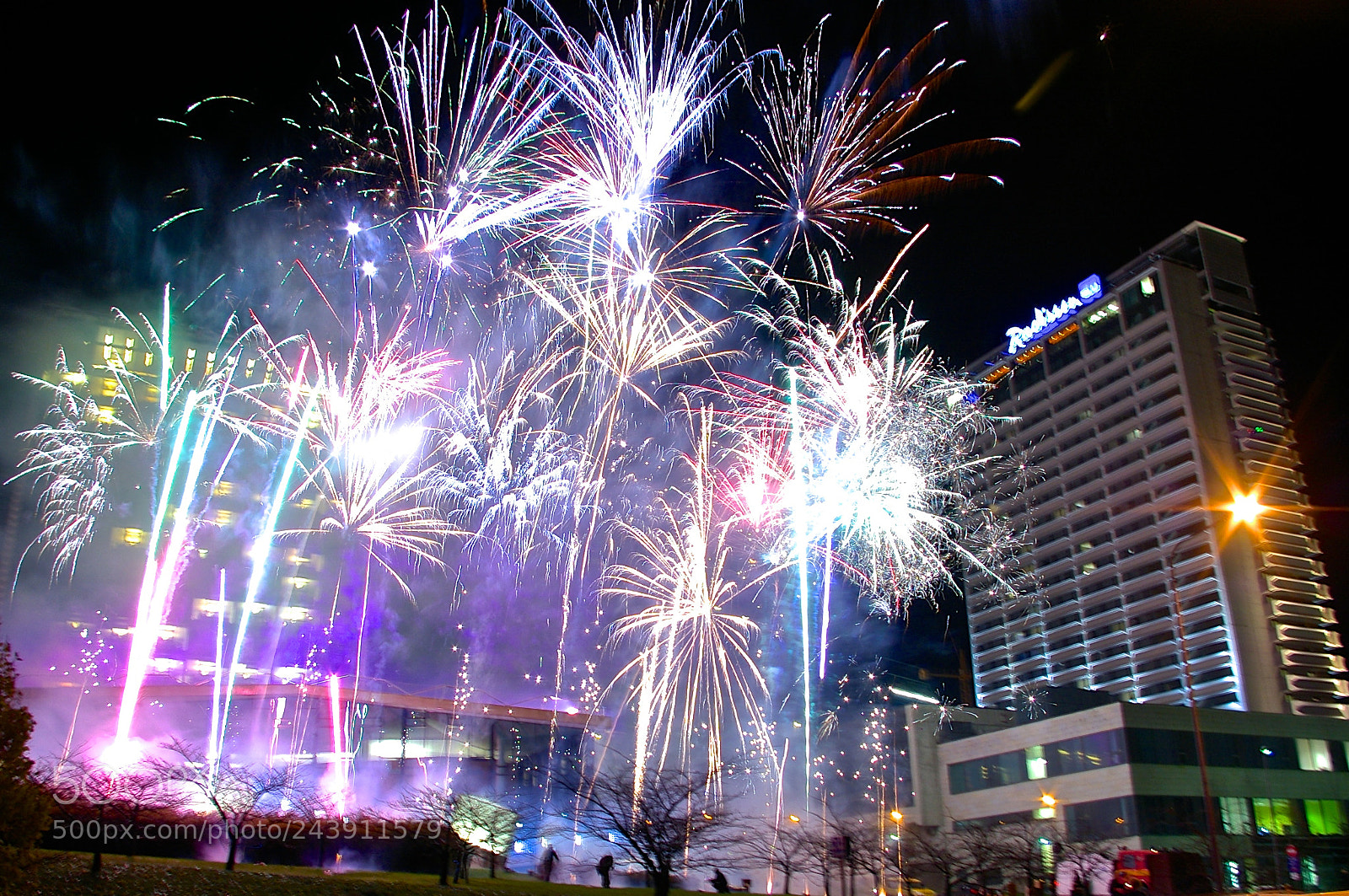 Pentax K100D sample photo. Fireworks photography