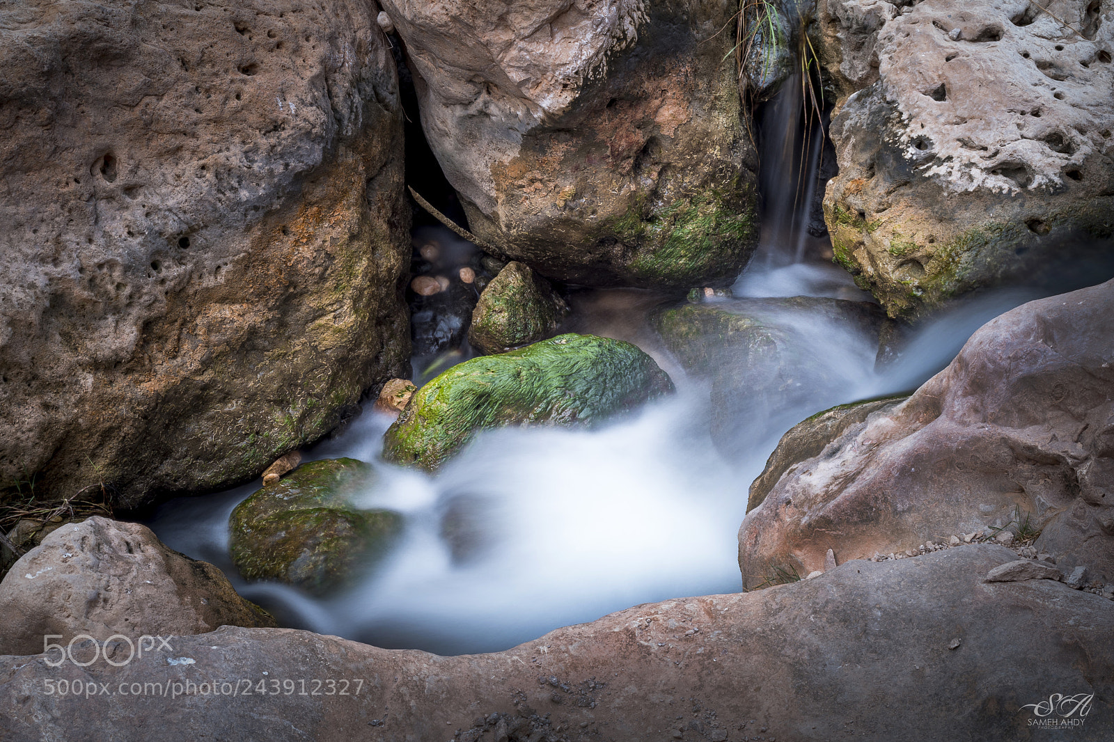 Nikon D5500 sample photo. Water stream among rocks photography