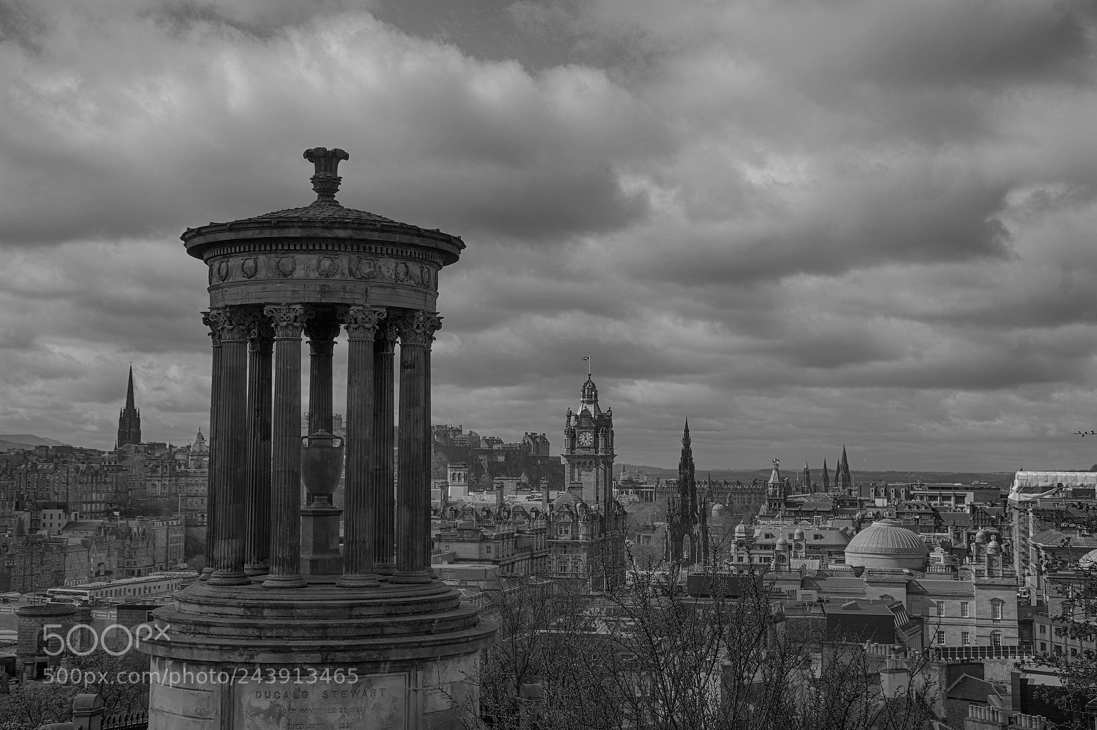 Pentax K-S2 sample photo. Calton hill photography