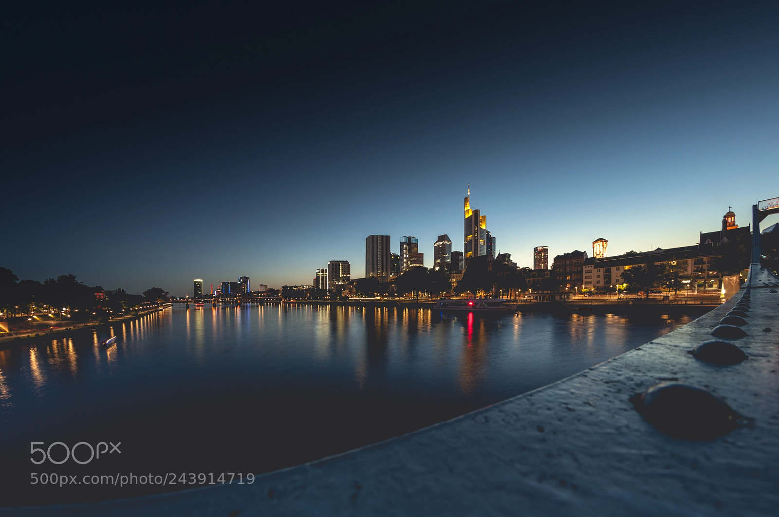 Nikon D90 sample photo. Mainhatten photography