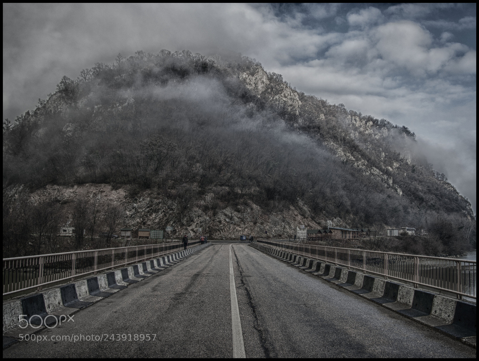 Pentax K20D sample photo. On the road photography