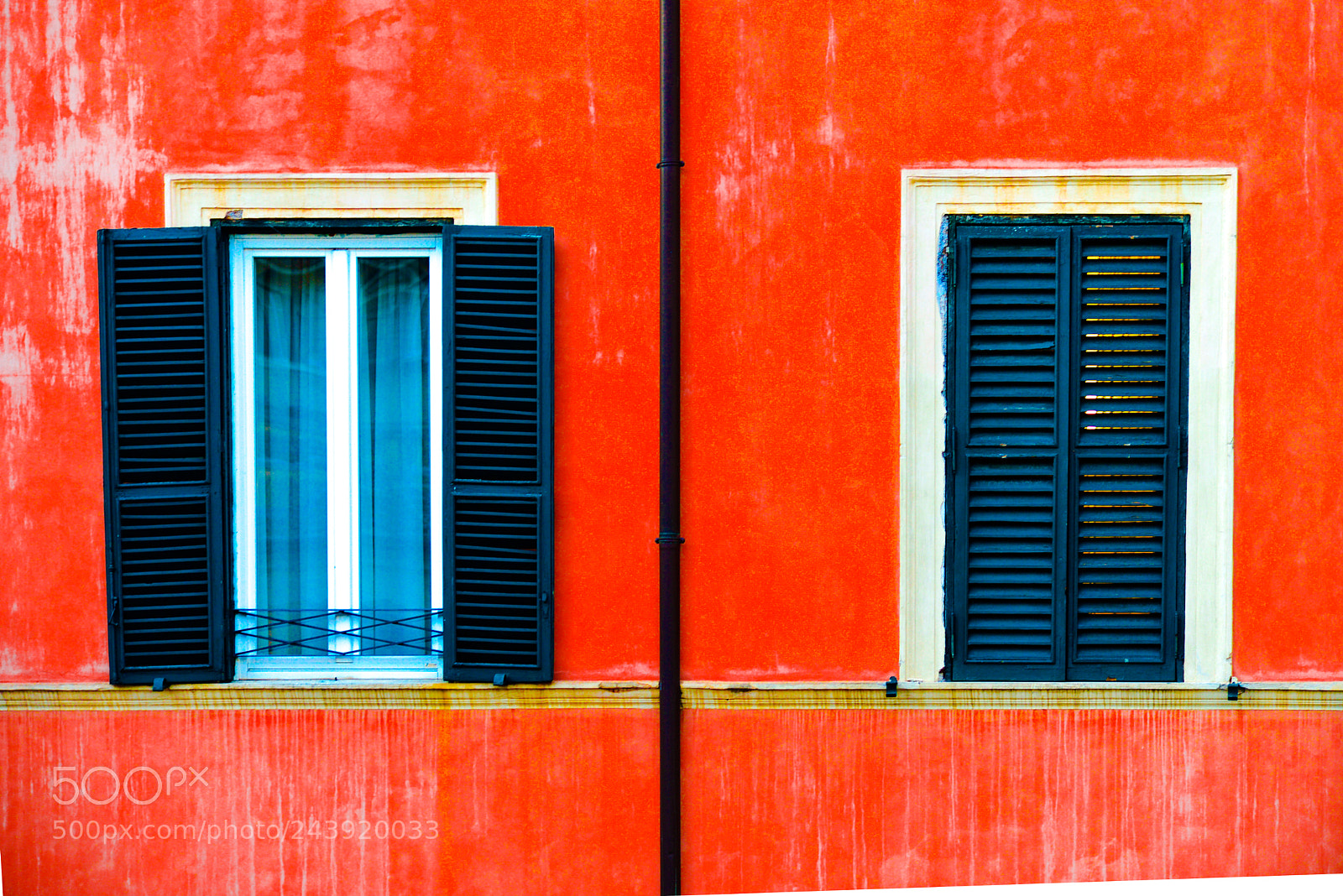 Nikon D610 sample photo. Windows in rome photography