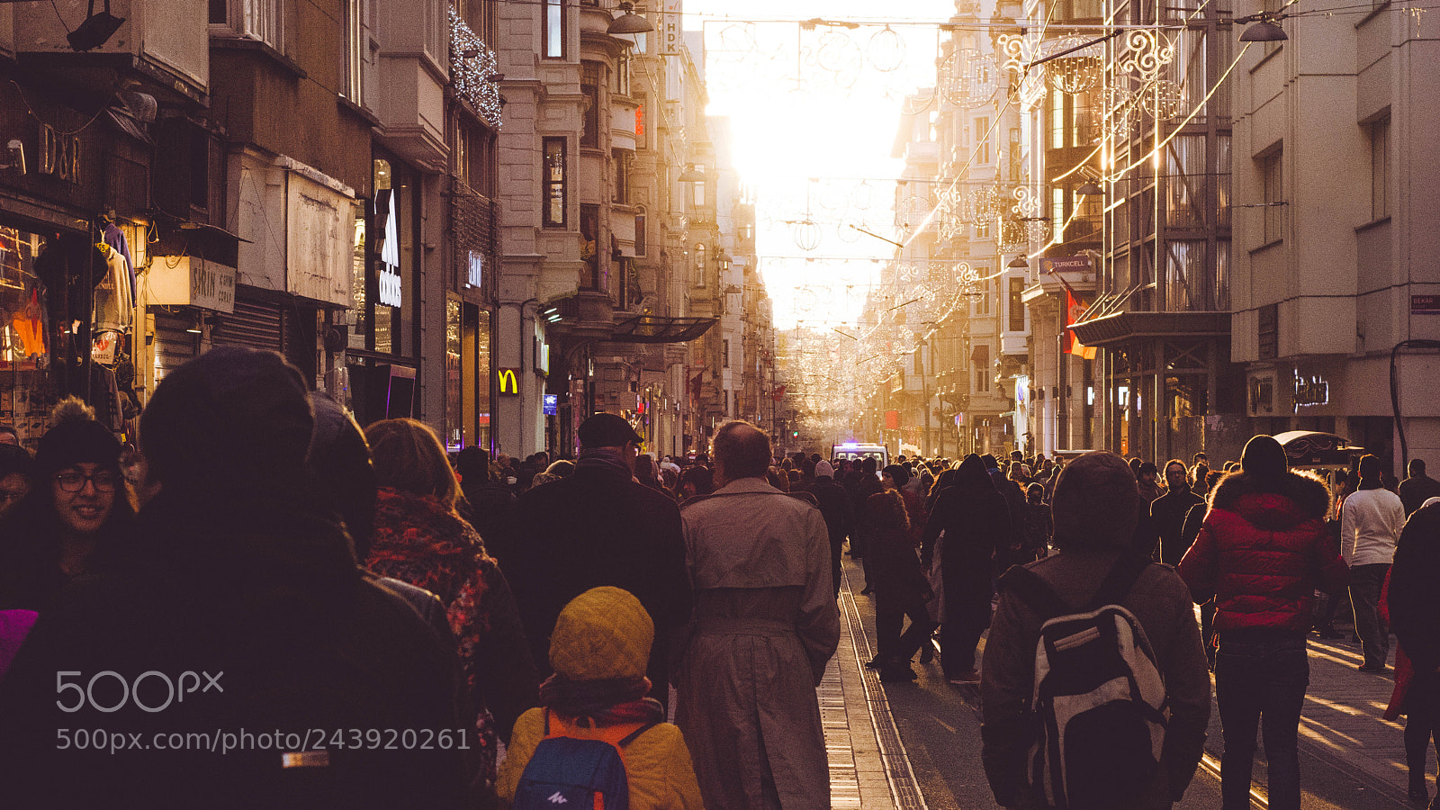 Nikon D7100 sample photo. Istiklal street photography