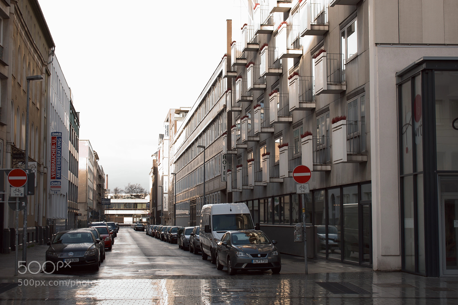 Nikon D3400 sample photo. Hannover street photography