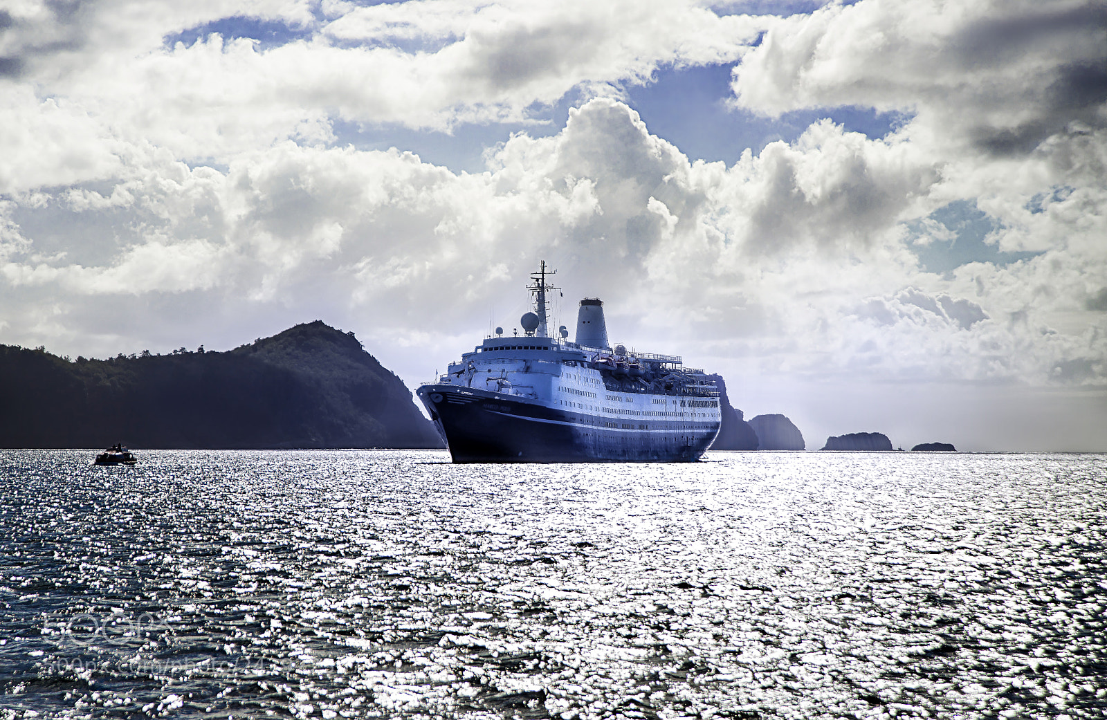 Nikon D610 sample photo. Ship in the caribbean photography