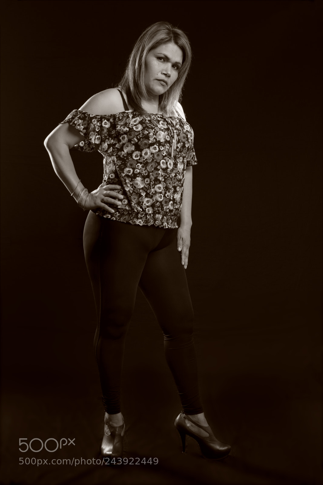 Nikon D7100 sample photo. Lady loydi sepia photography