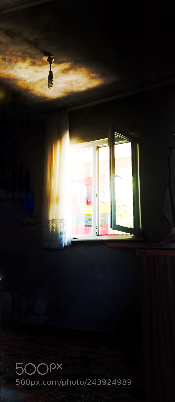 Sony Xperia Z2 sample photo. Bir pencere sar s photography