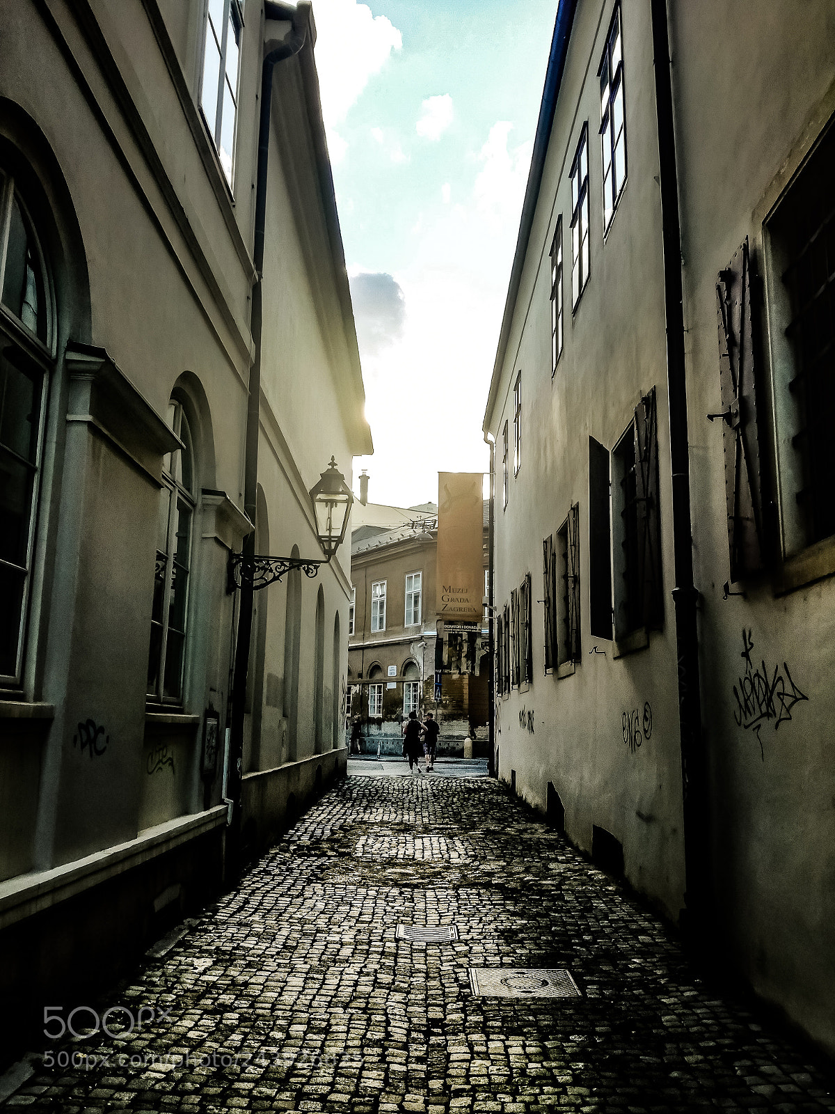 HUAWEI P9 LITE sample photo. Alley photography