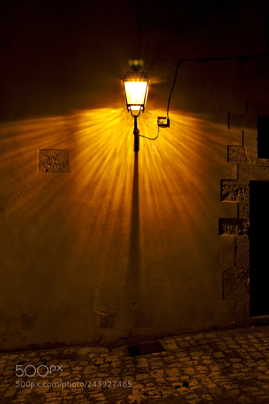 Canon EOS 6D + Canon EF 24-105mm F4L IS USM sample photo. The shadow pole photography