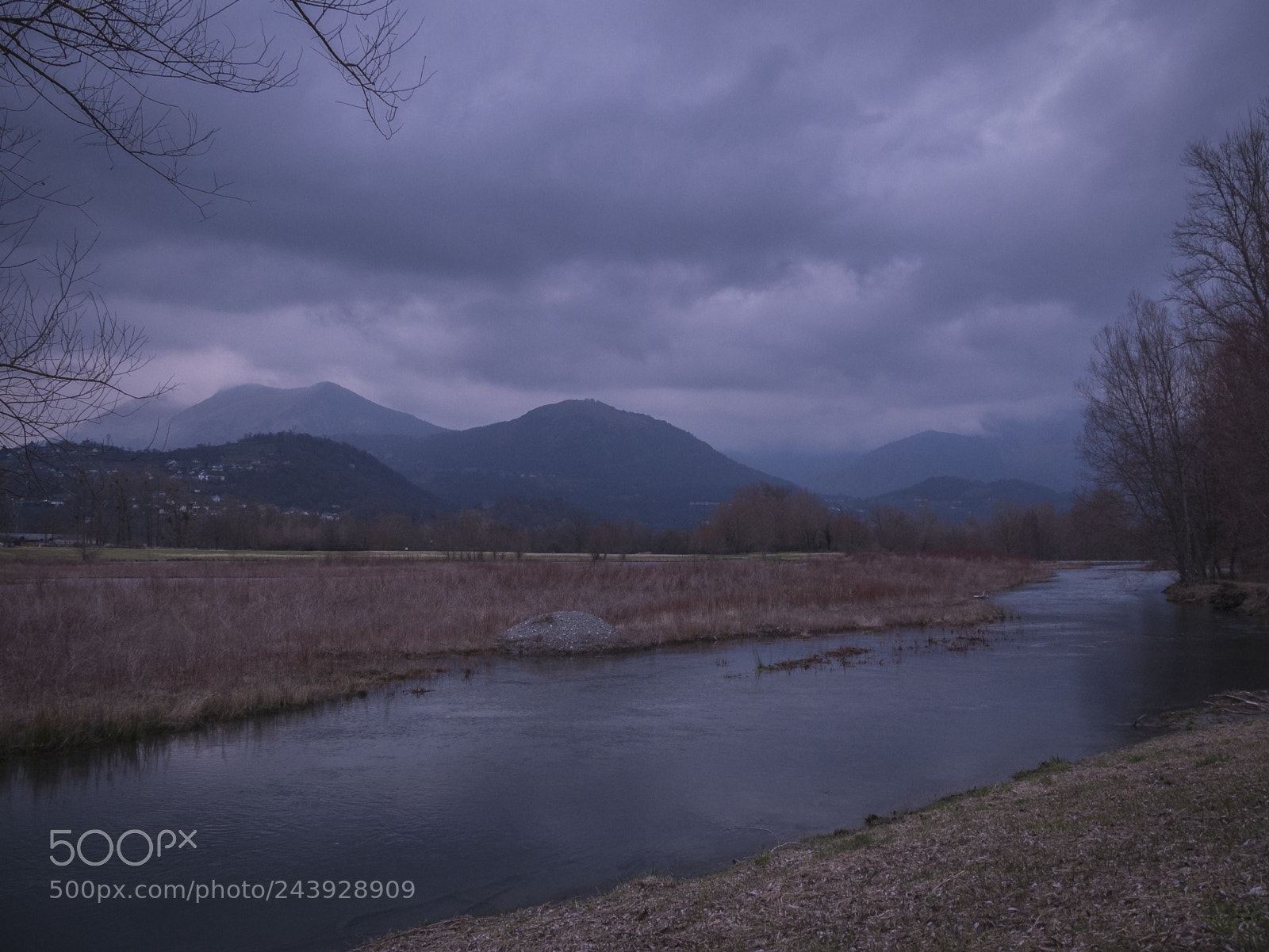 Panasonic Lumix DMC-G7 sample photo. Strange mood photography