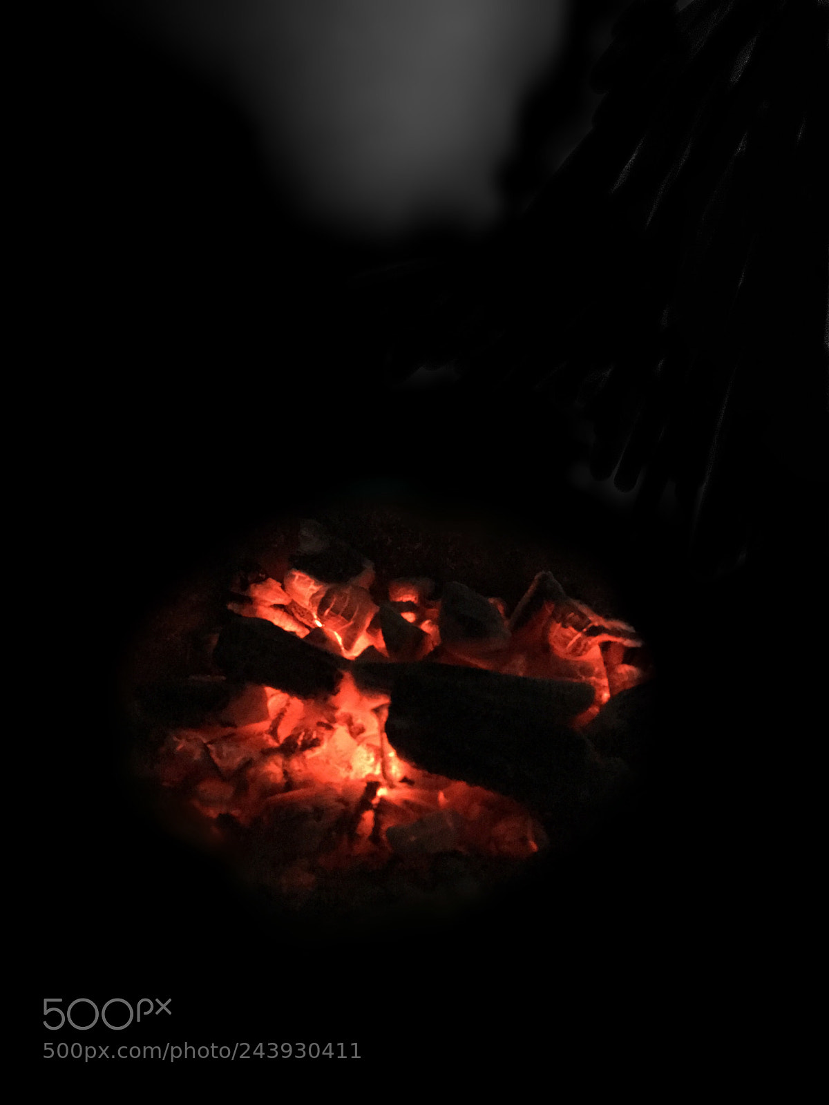 Apple iPhone 6s Plus sample photo. Fire photography