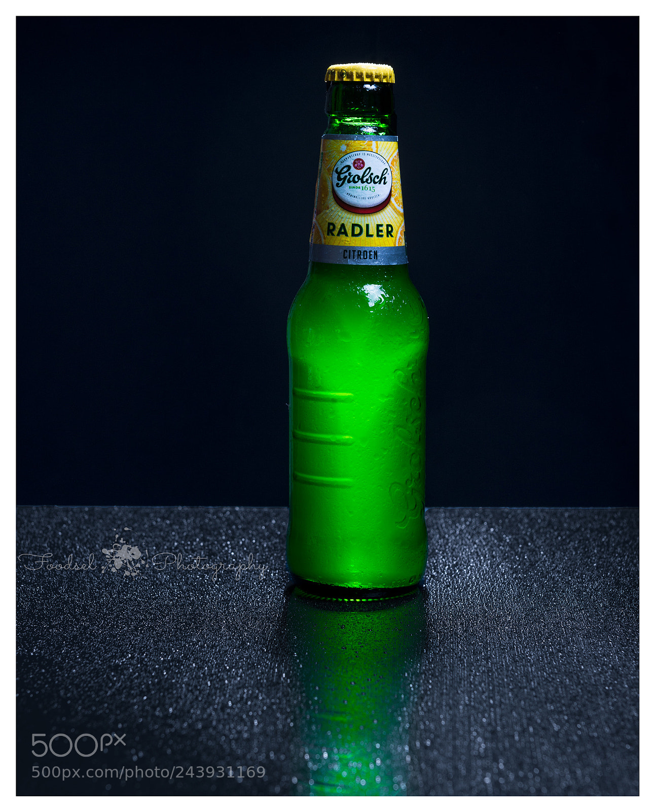Nikon D3X sample photo. Having a beer! photography
