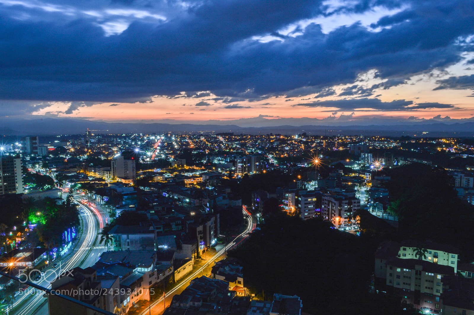 Nikon D3200 sample photo. Sunset in armenia, quindio photography