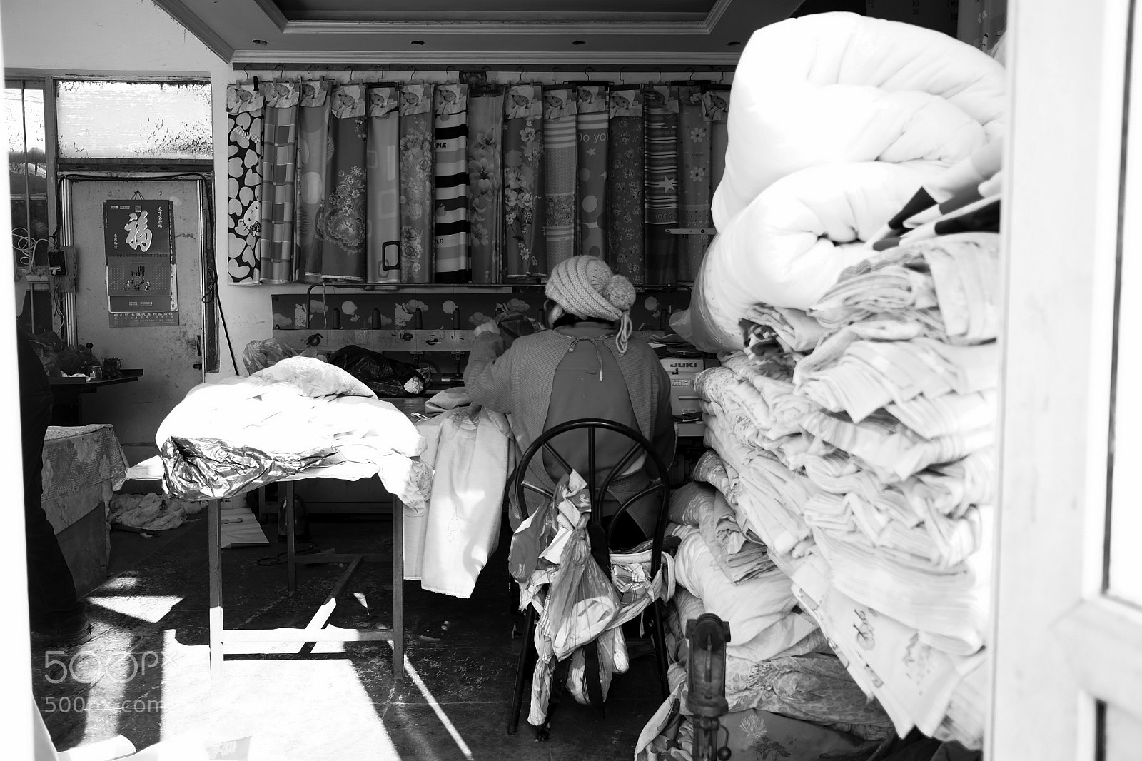 Fujifilm X70 sample photo. Title photography