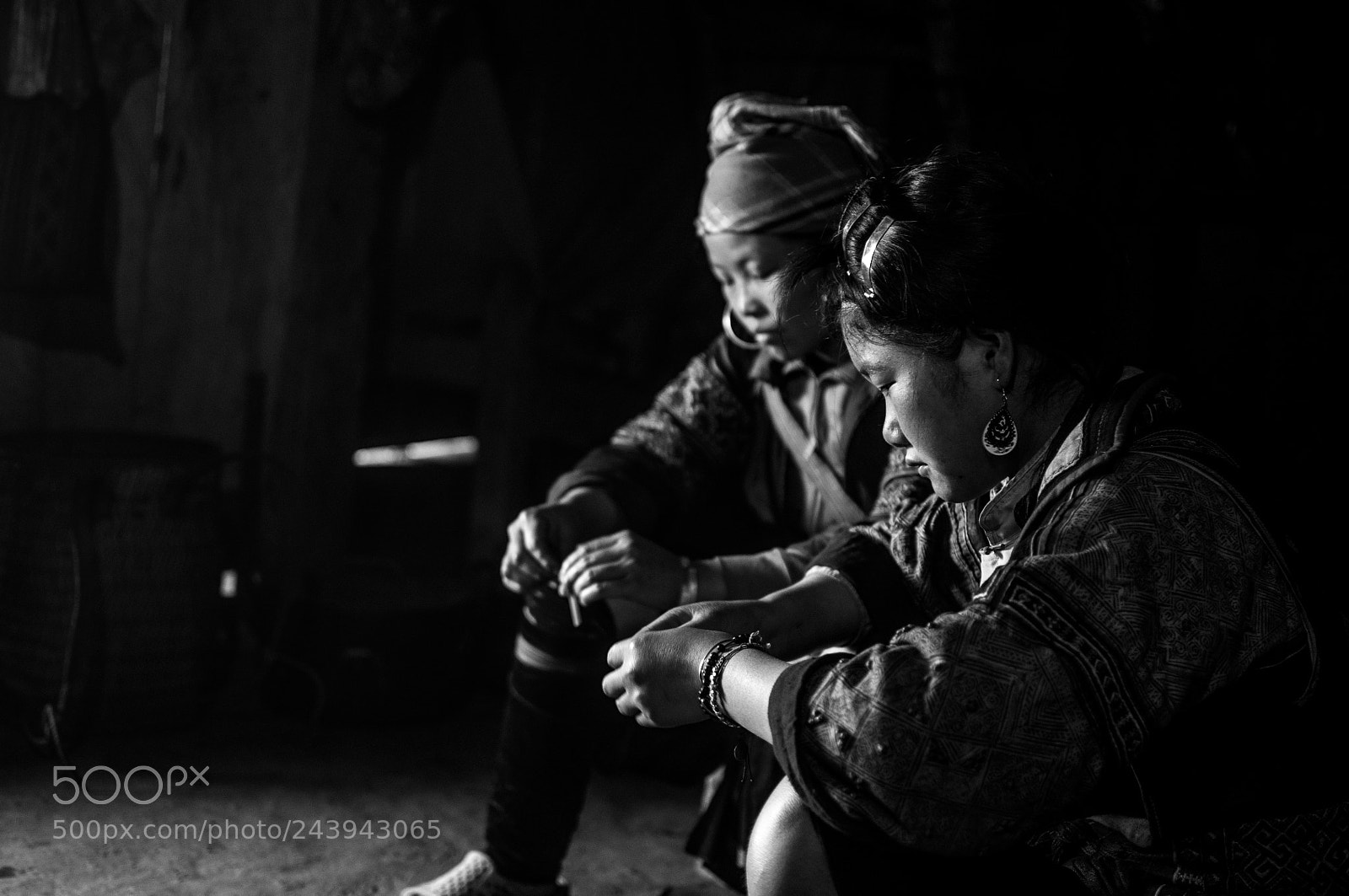 Nikon D90 sample photo. Hmong sisters. photography