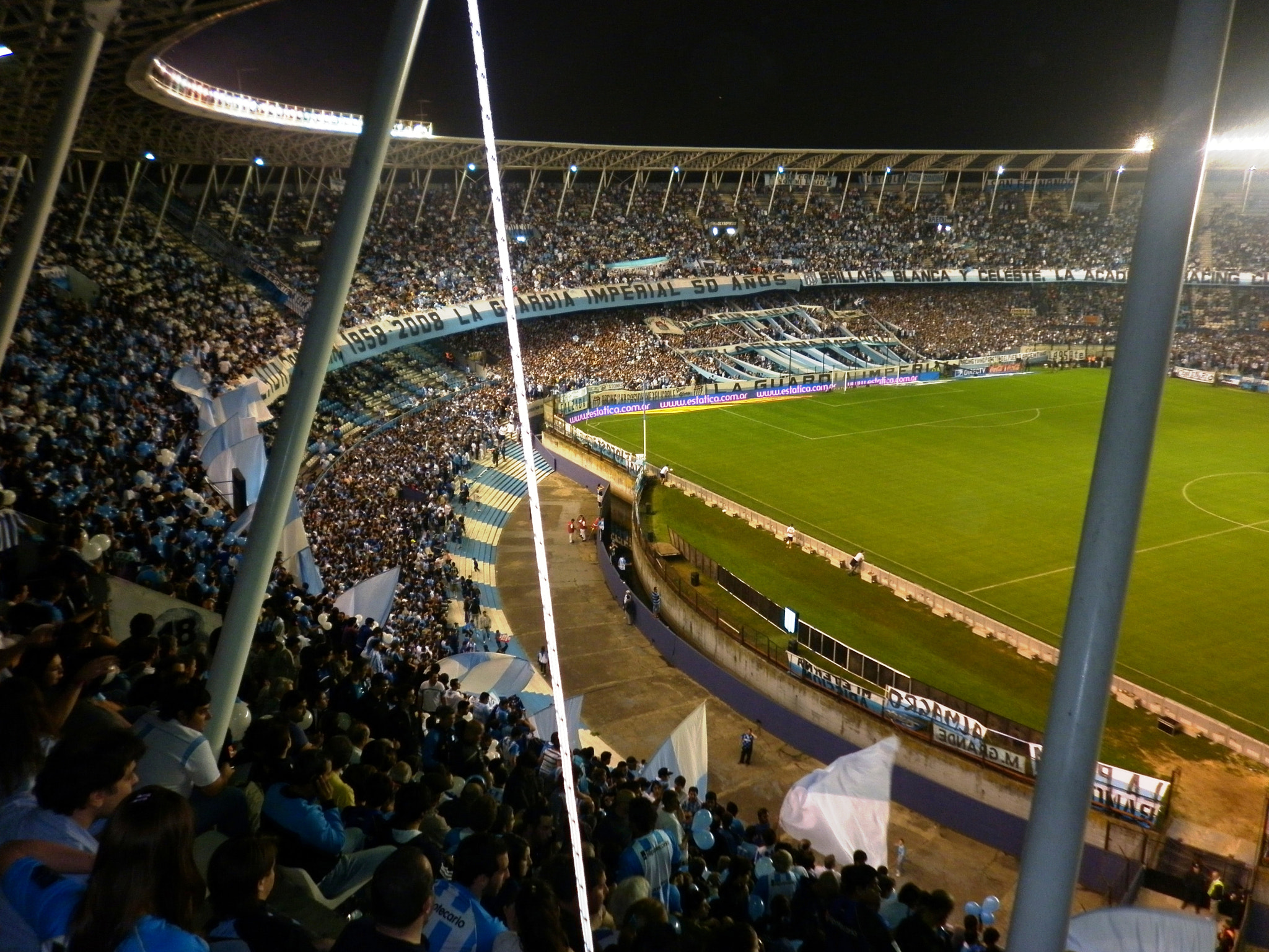 Panasonic DMC-F3 sample photo. El cilindro: racing vs. newell's photography