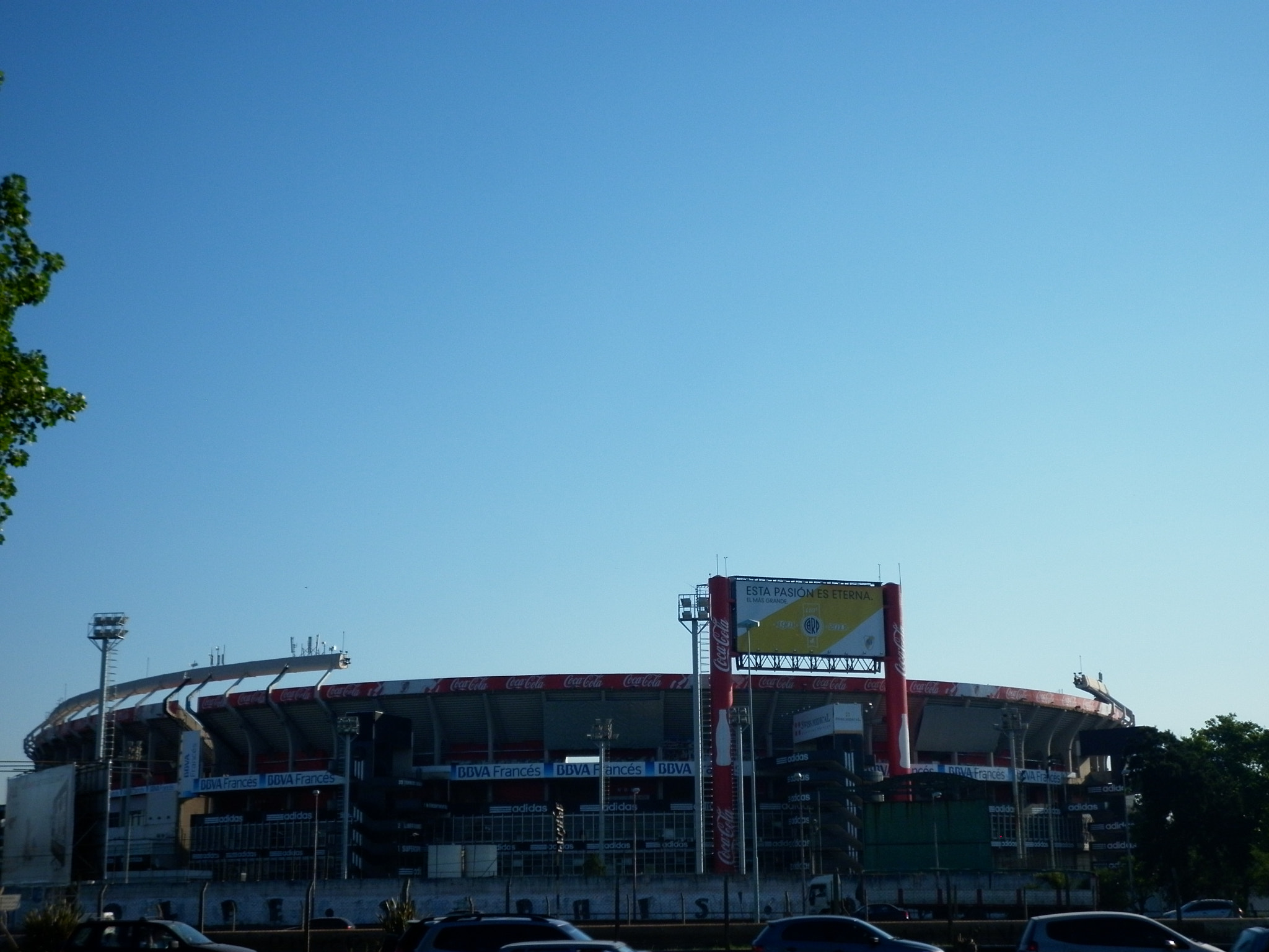 Panasonic DMC-F3 sample photo. El monumental photography