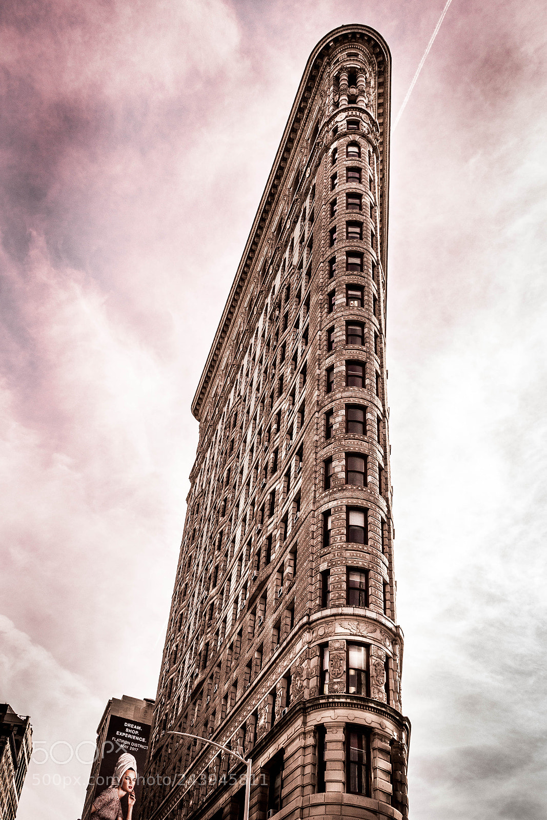 Canon EOS 700D (EOS Rebel T5i / EOS Kiss X7i) sample photo. Flatiron building photography