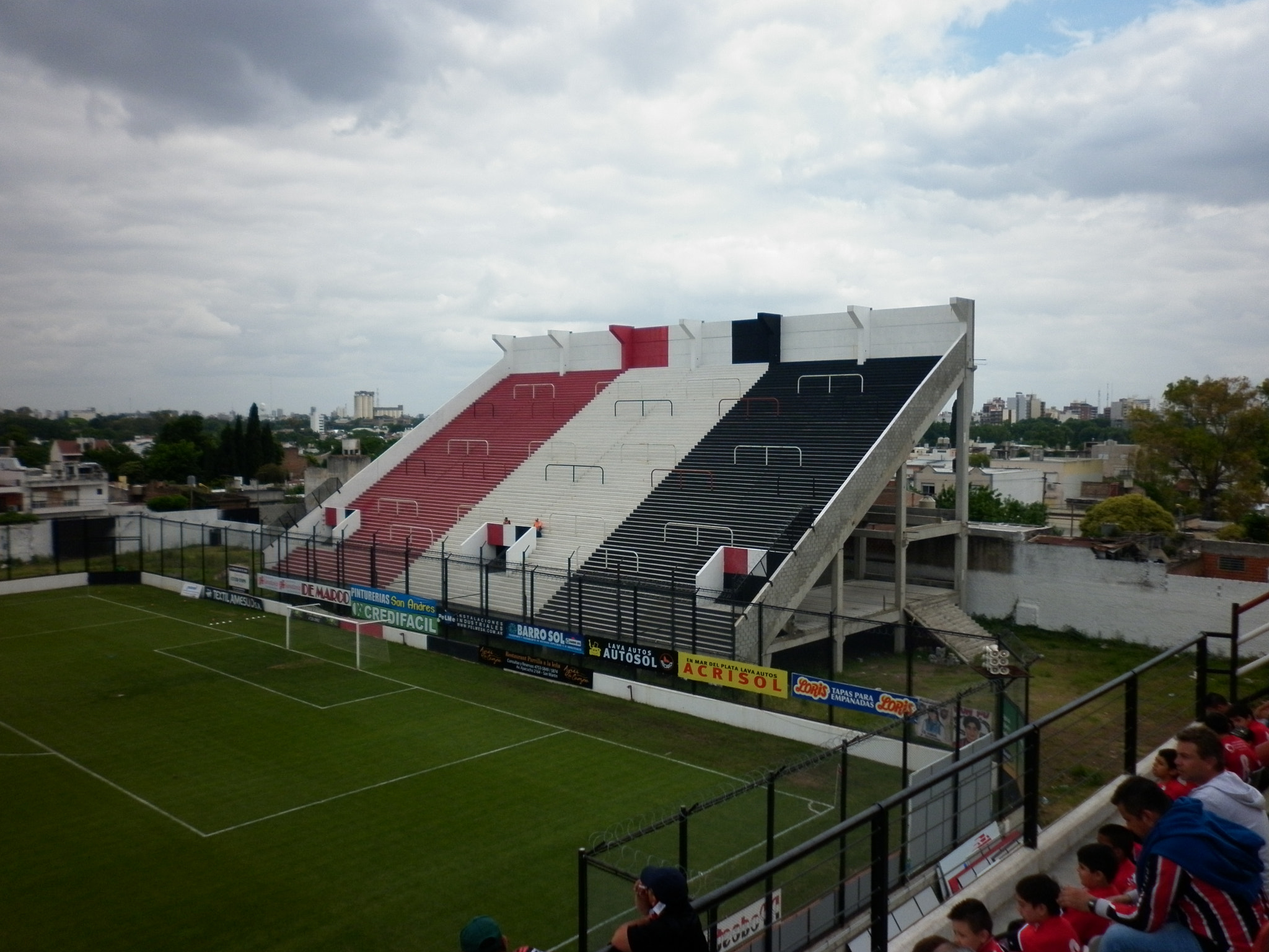 Panasonic DMC-F3 sample photo. Chacarita juniors photography