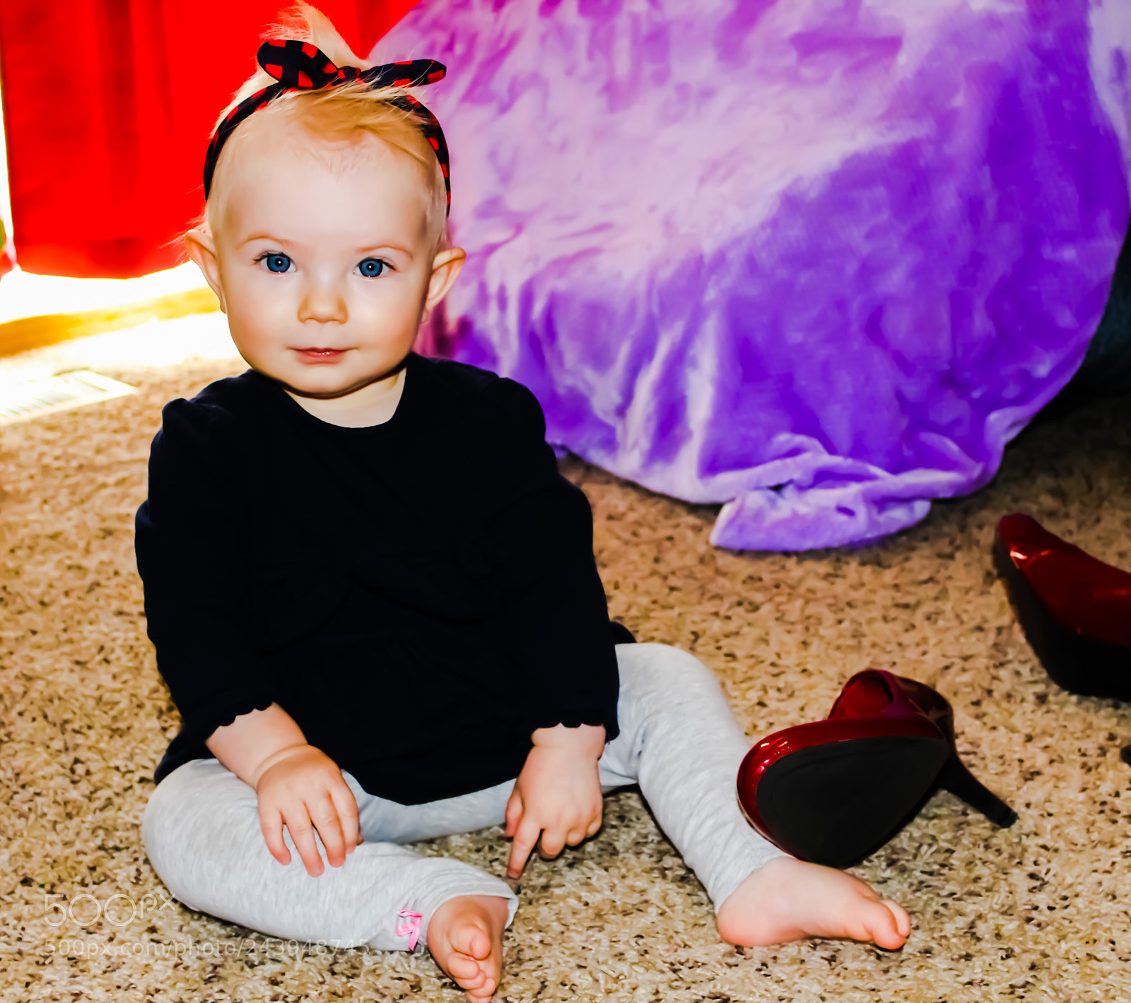 Canon EOS 1300D (EOS Rebel T6 / EOS Kiss X80) sample photo. In her mother's shoes photography