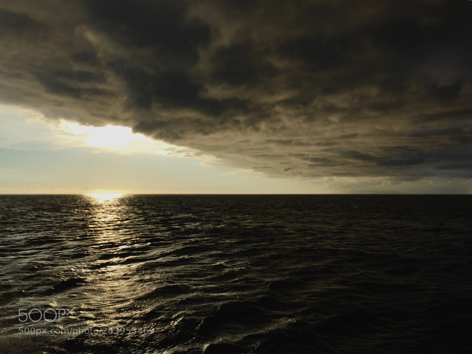 Apple iPhone 6 Plus sample photo. Edge of a storm photography