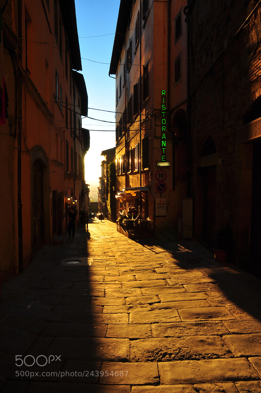 Nikon D90 sample photo. Sunset street photography