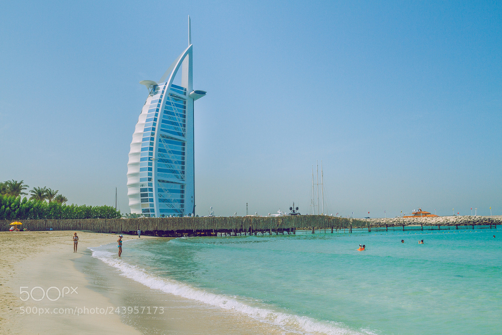Canon EOS 7D sample photo. Dubai, uae, beach and photography