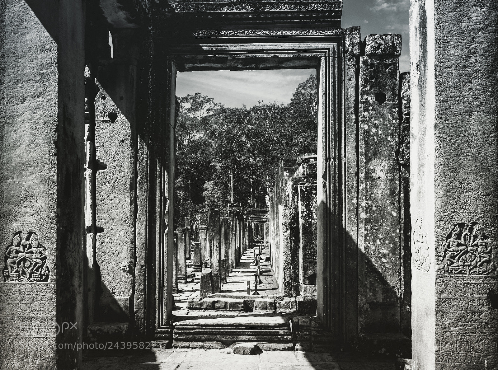 Nikon D3400 sample photo. Bayon, cambodia photography