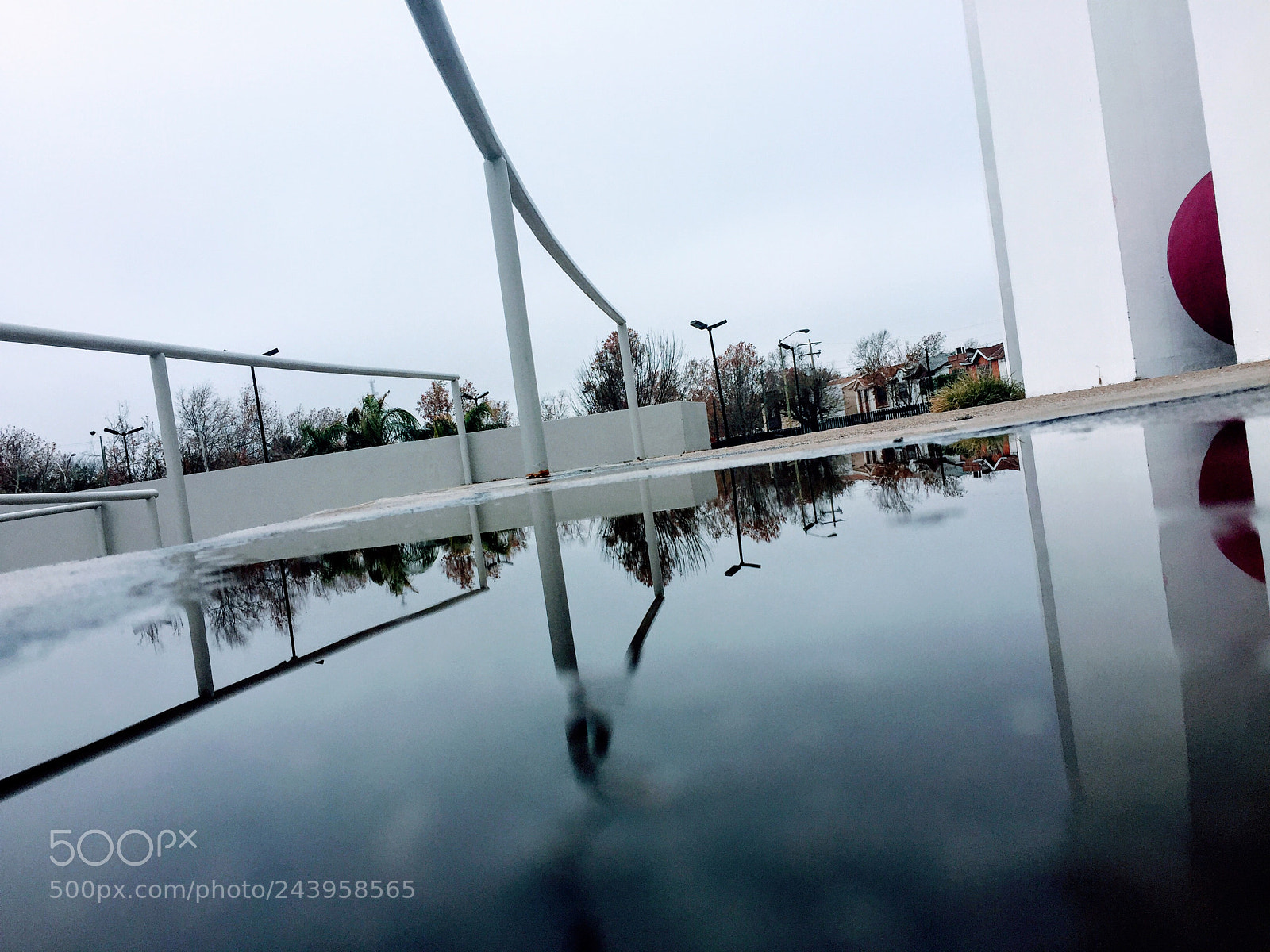 Apple iPhone 6 sample photo. Reflections from earth to photography