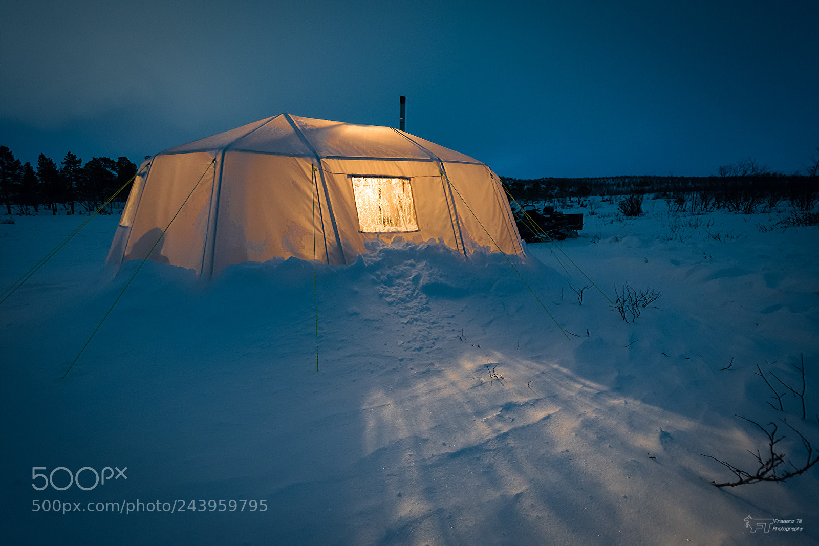 Nikon D7200 sample photo. Shelter photography
