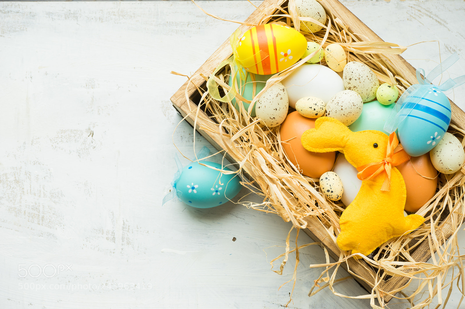 Sony a7 sample photo. Easter holiday concept photography