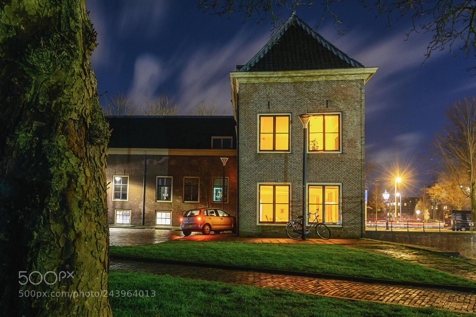 Nikon D7100 sample photo. Parked ;) photography