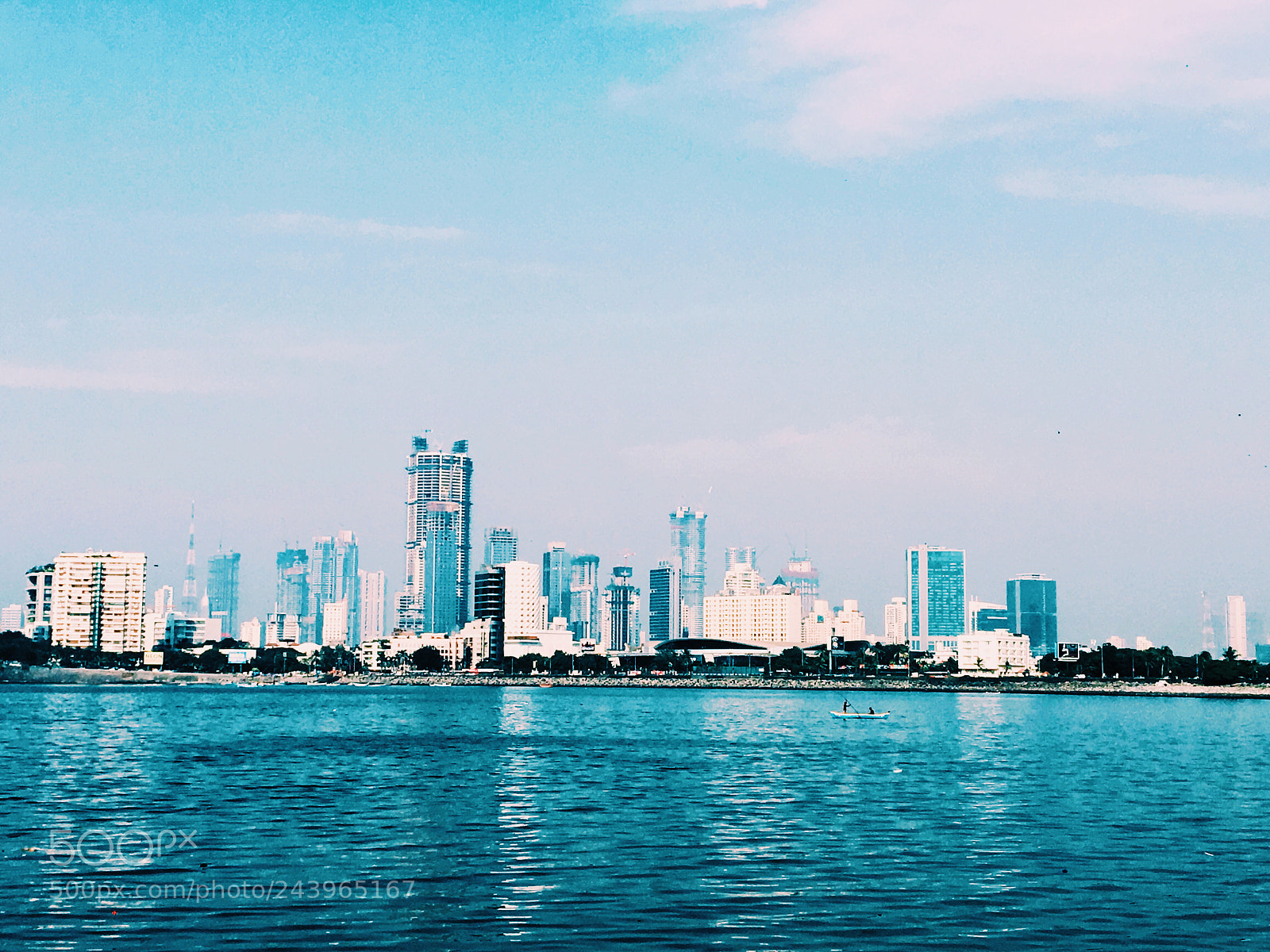 Apple iPhone 6s sample photo. Skyline photography
