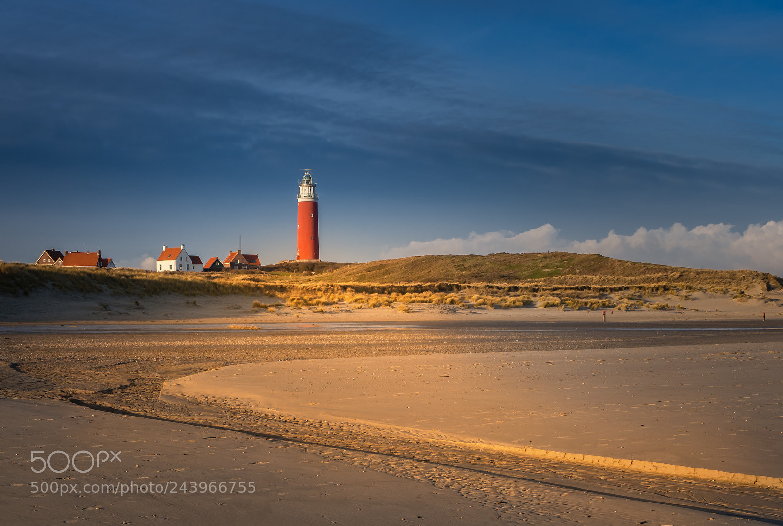 Olympus OM-D E-M10 II sample photo. Lighthouse photography