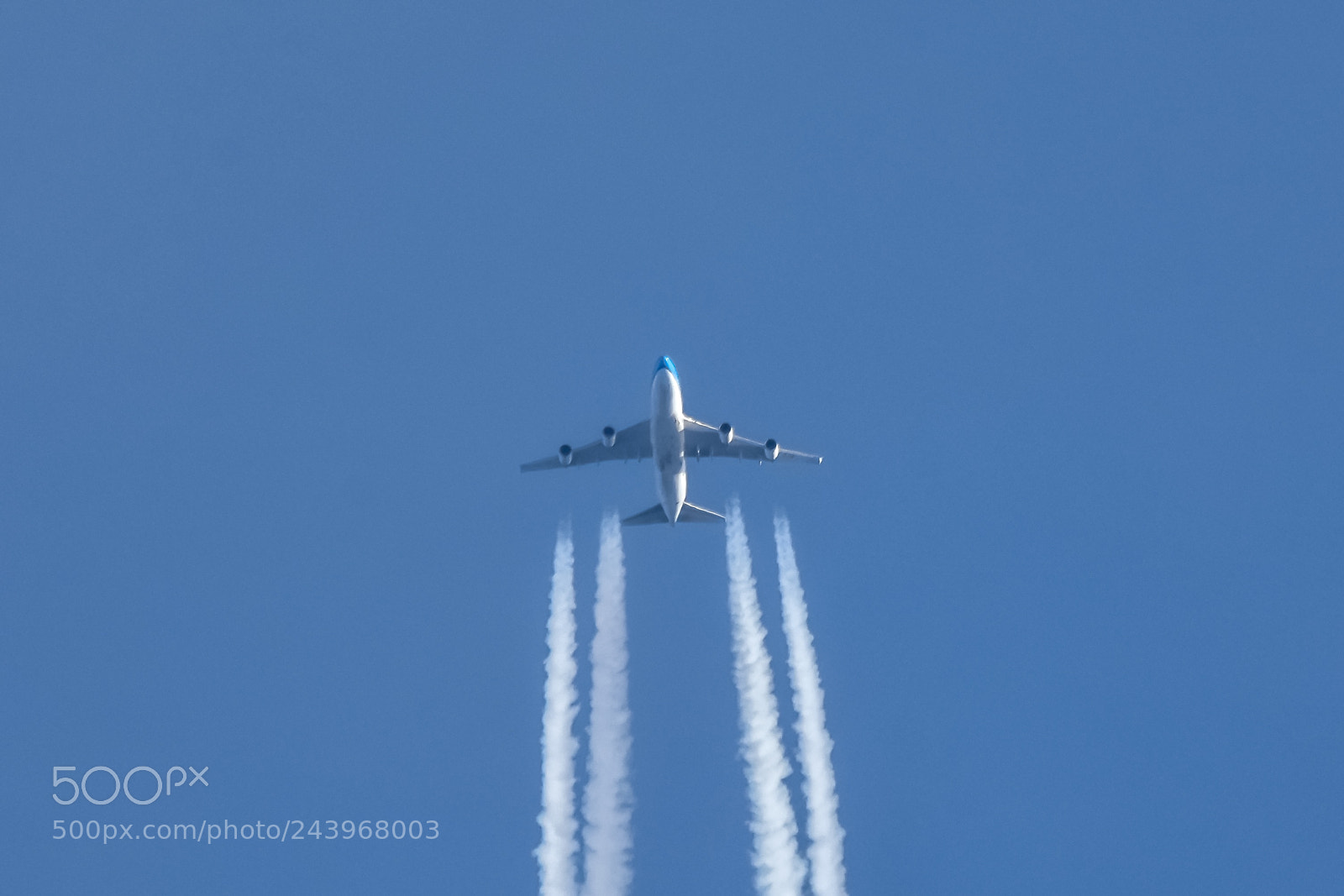 Nikon D7200 sample photo. Klm boeing 747-400 overflying photography
