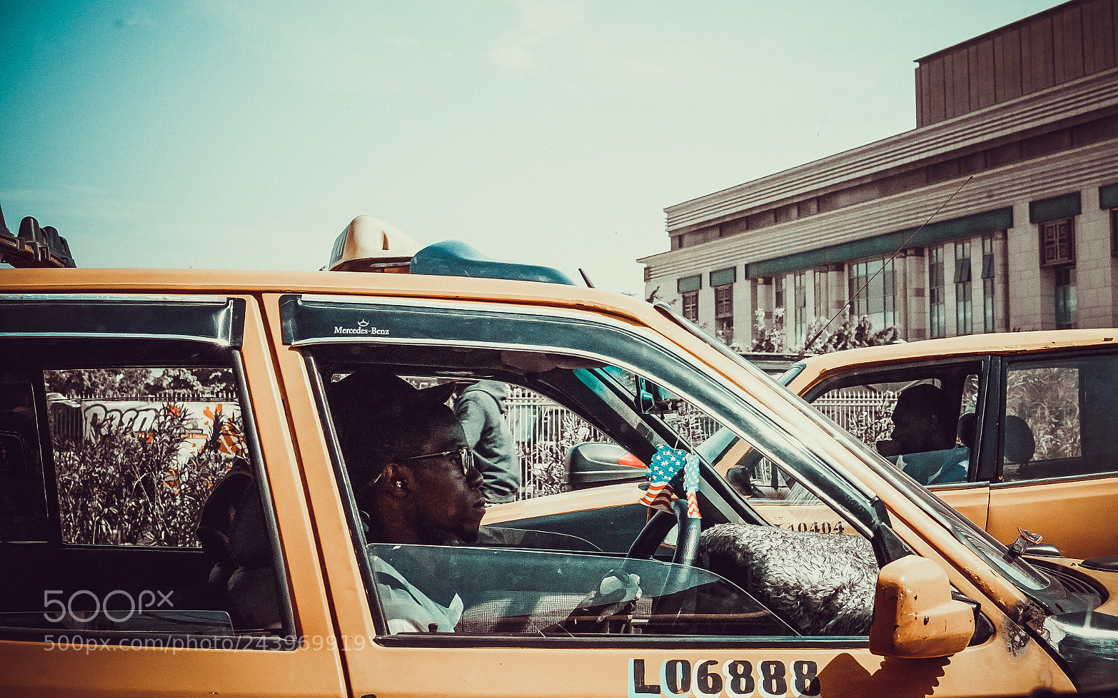 Sony a6500 sample photo. Dakar taxi, senegal photography